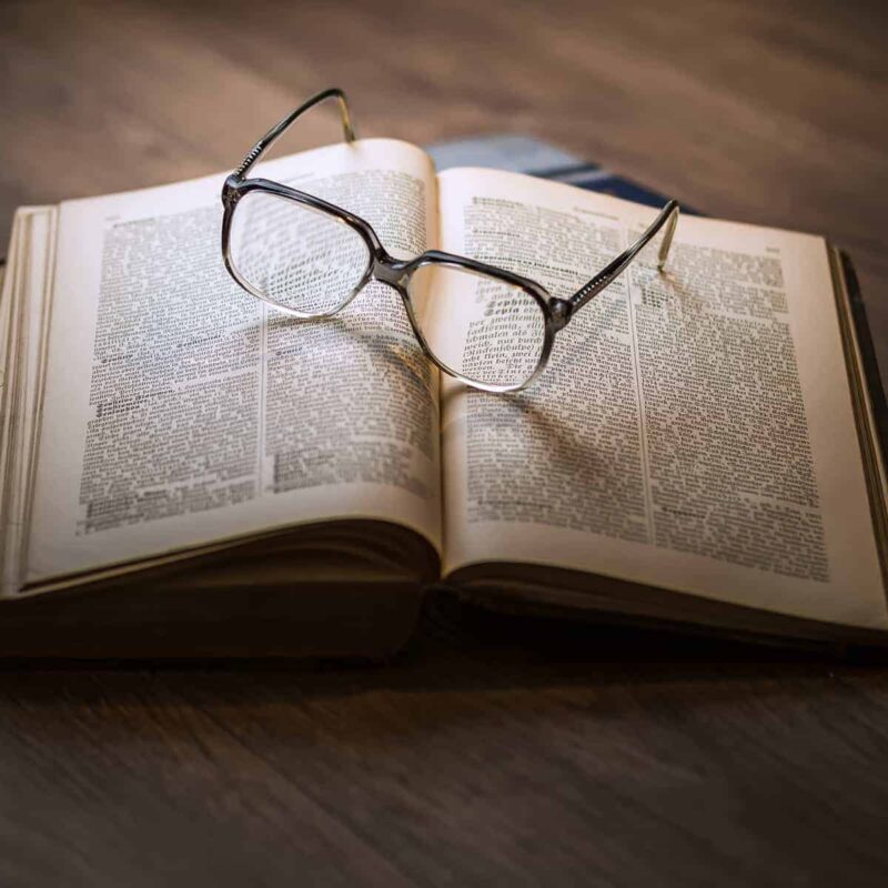 Bibliogian Biblical Scholar