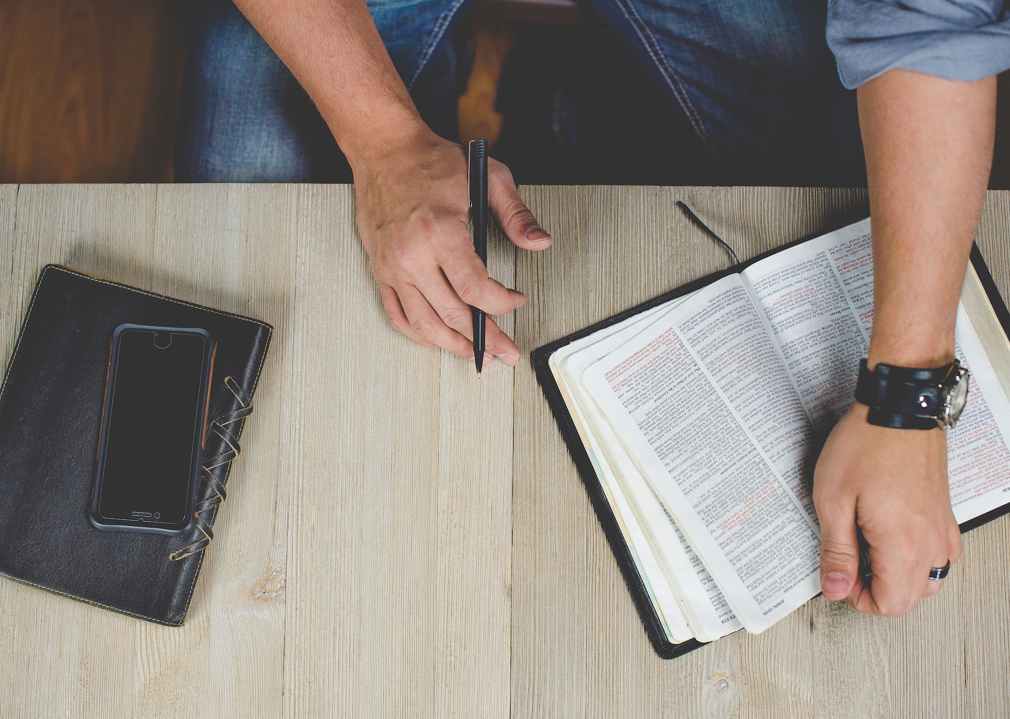 3 Ways I Would Like to See (At Least Some) Evangelical Leaders Stop Defending the Bible